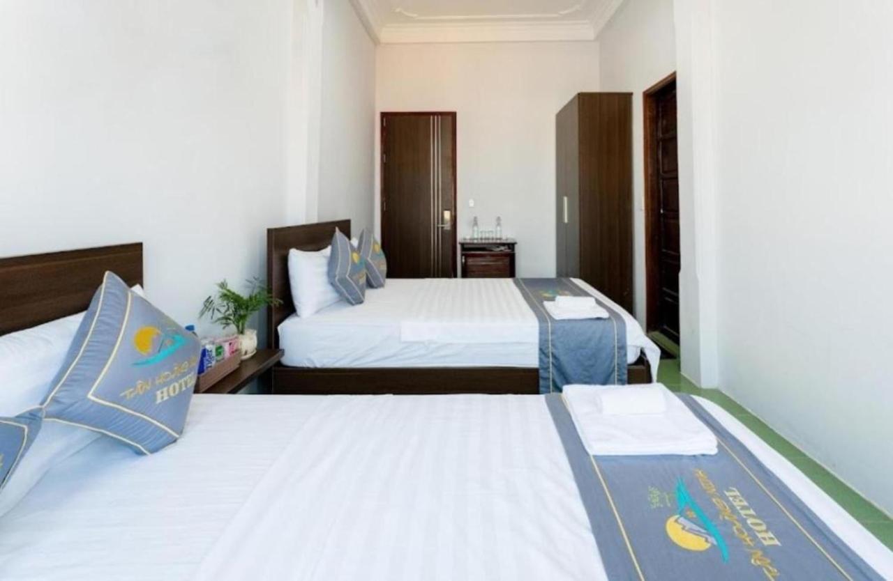 Tan Hoang Minh Hotel Dong Hoi Exteriör bild